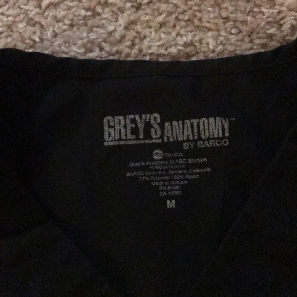 Scrubs - Picture 3 of 4